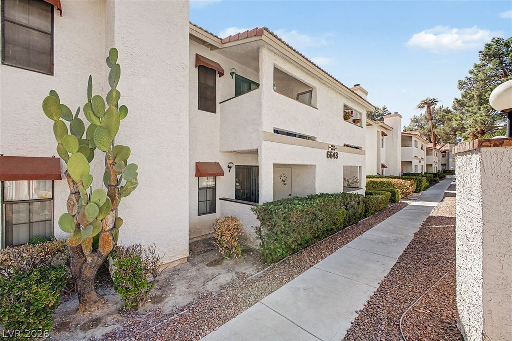 6643 West Tropicana Avenue 104, Las Vegas, NV 89103 — photo 2