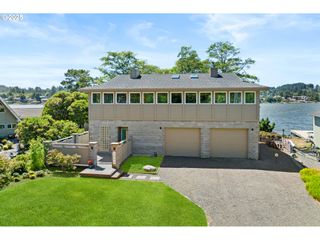 2941 Ne LOOP Dr, Otis, OR 97368