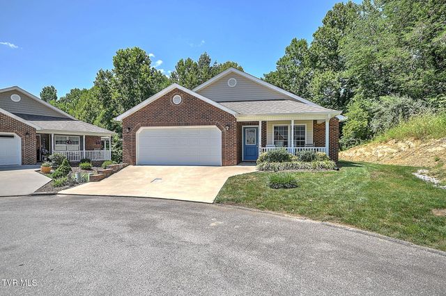 708 Willowcrest Place, Kingsport, TN 37660