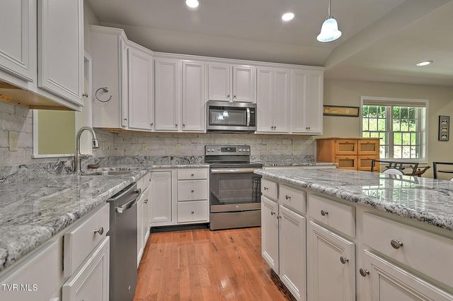 708 Willowcrest Place, Kingsport, TN 37660