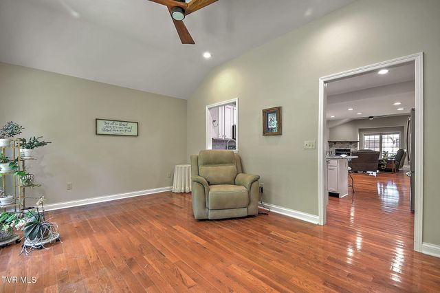 708 Willowcrest Place, Kingsport, TN 37660