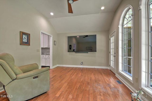 708 Willowcrest Place, Kingsport, TN 37660
