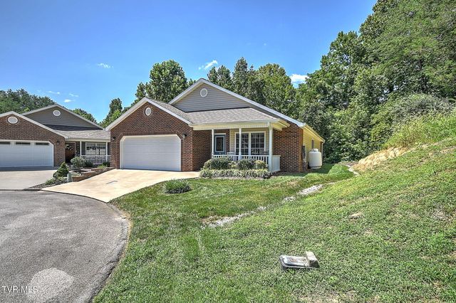 708 Willowcrest Place, Kingsport, TN 37660