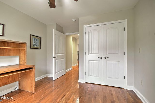 708 Willowcrest Place, Kingsport, TN 37660