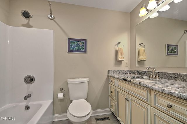 708 Willowcrest Place, Kingsport, TN 37660