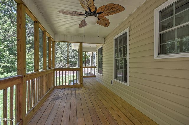 708 Willowcrest Place, Kingsport, TN 37660