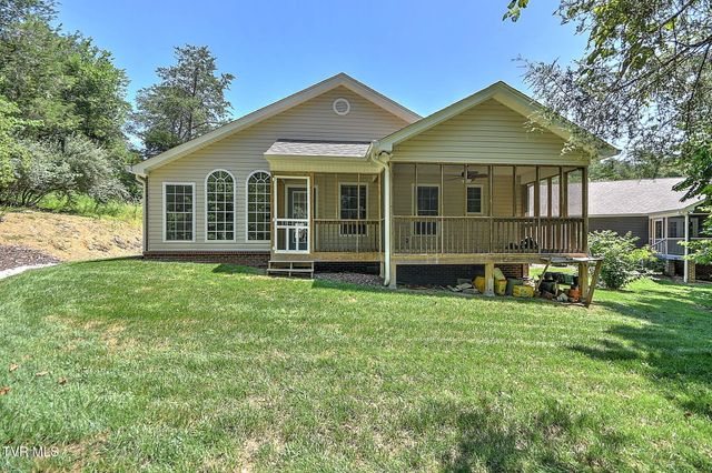 708 Willowcrest Place, Kingsport, TN 37660