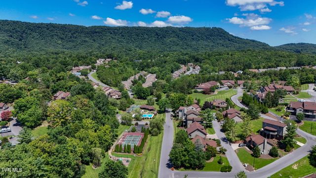 708 Willowcrest Place, Kingsport, TN 37660