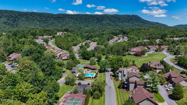708 Willowcrest Place, Kingsport, TN 37660