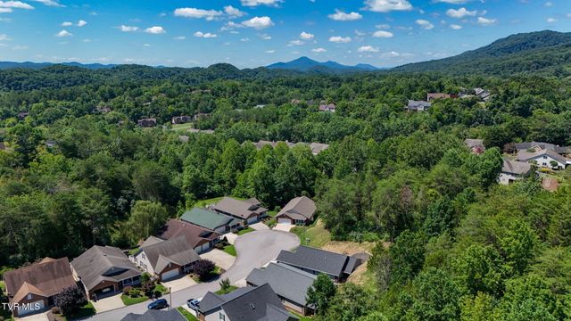 708 Willowcrest Place, Kingsport, TN 37660