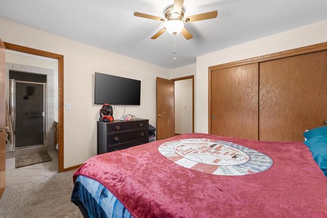 6559 N Sandy Acre ROAD, West Bend, WI 53090