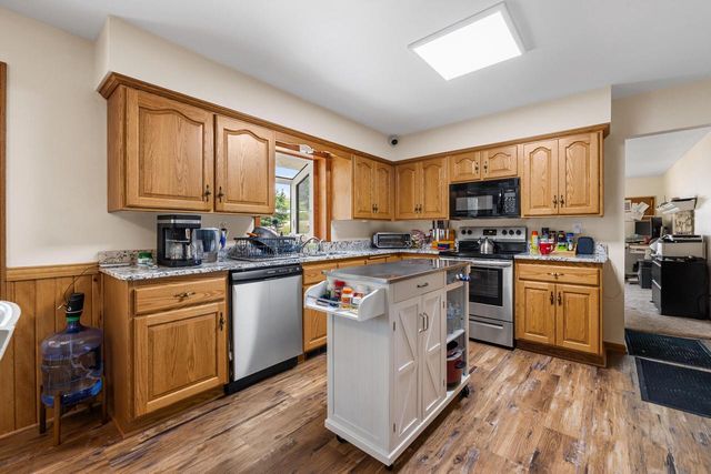 6559 N Sandy Acre ROAD, West Bend, WI 53090