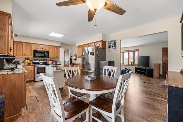 6559 N Sandy Acre ROAD, West Bend, WI 53090