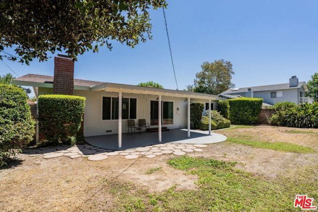 9811 Lubao Avenue, Los Angeles, CA 91311