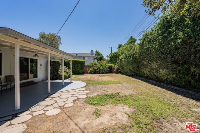 9811 Lubao Avenue, Los Angeles, CA 91311