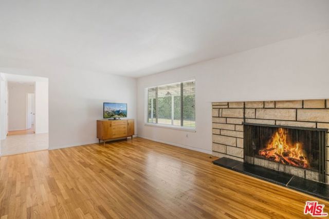 9811 Lubao Avenue, Los Angeles, CA 91311