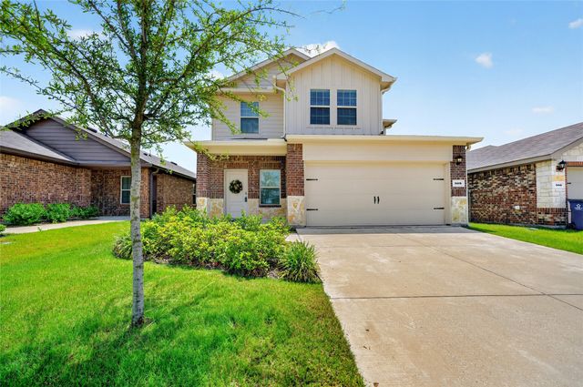 908 Hay Loft Lane, Royse City, TX 75189