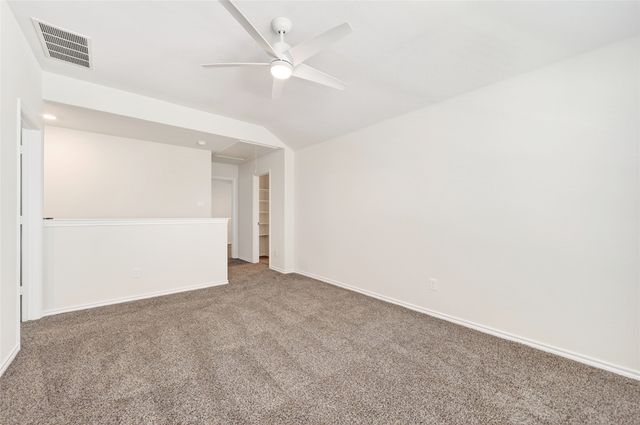 908 Hay Loft Lane, Royse City, TX 75189