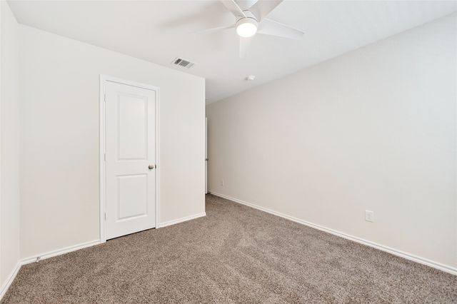 908 Hay Loft Lane, Royse City, TX 75189