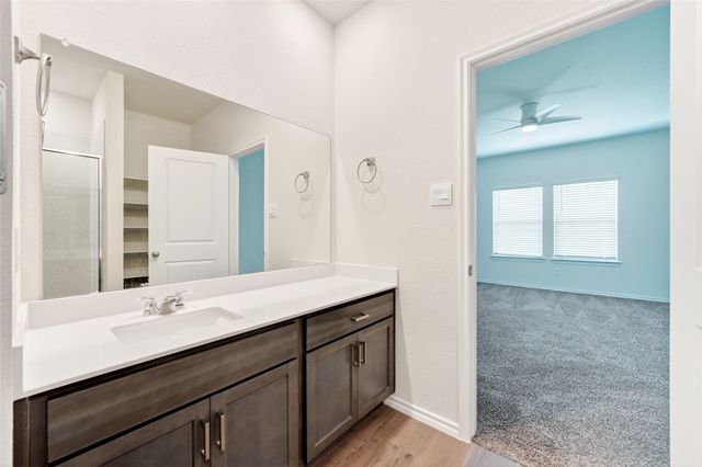 908 Hay Loft Lane, Royse City, TX 75189