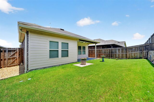908 Hay Loft Lane, Royse City, TX 75189