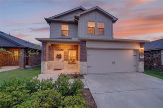 908 Hay Loft Lane, Royse City, TX 75189