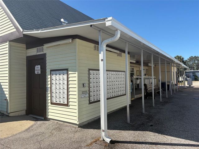 3275 26TH AVENUE E 109, Bradenton, FL 34208