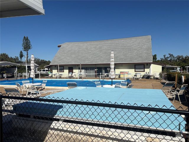 3275 26TH AVENUE E 109, Bradenton, FL 34208