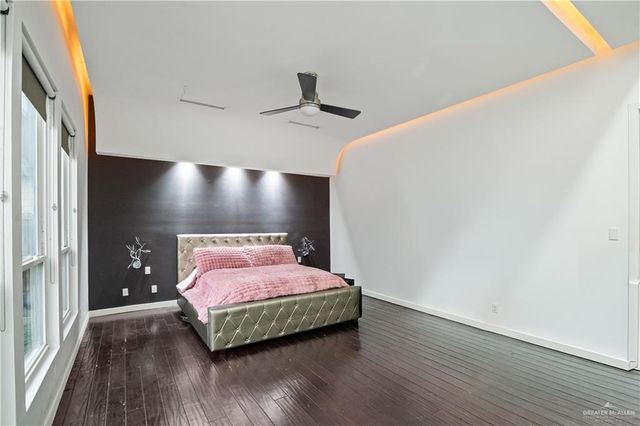 206 N Mockingbird Avenue, Mission, TX 78572