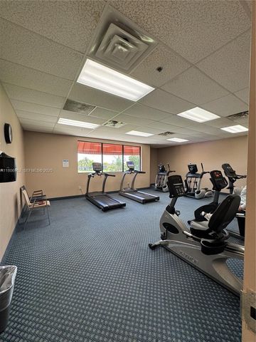 9823 S Hollybrook Lake Drive 105, Pembroke Pines, FL 33025