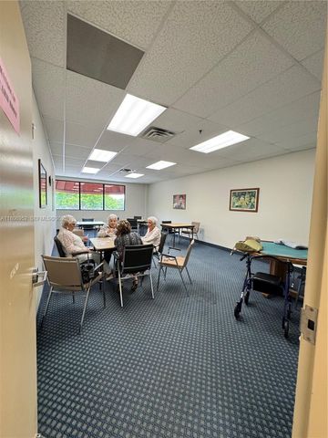 9823 S Hollybrook Lake Drive 105, Pembroke Pines, FL 33025