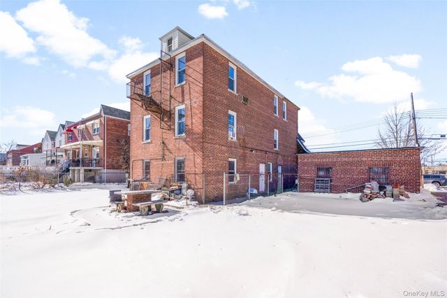 2736 Colden Avenue, Bronx, NY 10469