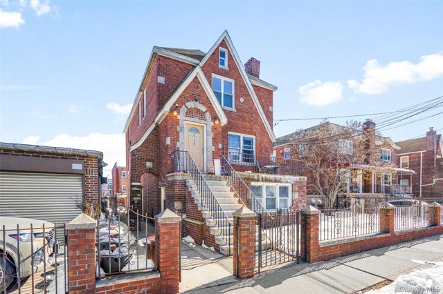 2736 Colden Avenue, Bronx, NY 10469