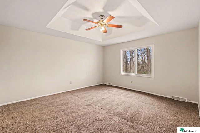 11663 Trumble Loup E, Bellevue, NE 68123