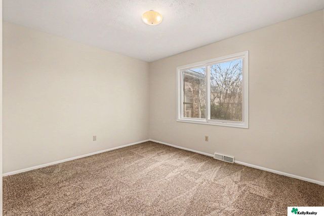 11663 Trumble Loup E, Bellevue, NE 68123