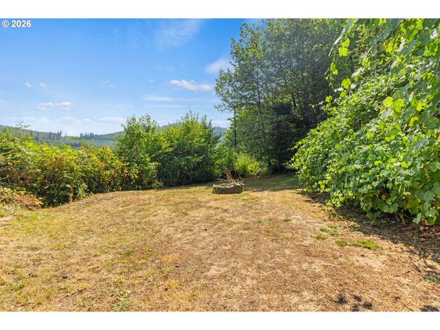 98629 SITKUM Ln, Myrtle Point, OR 97458