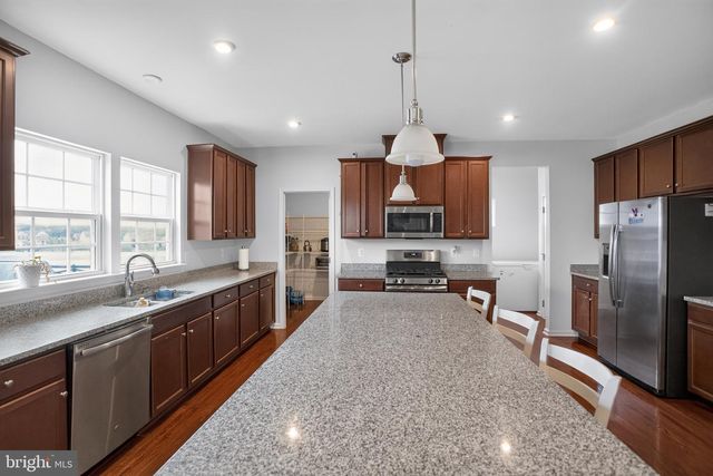 7901 CONTINENTAL CT, Fredericksburg, VA 22407