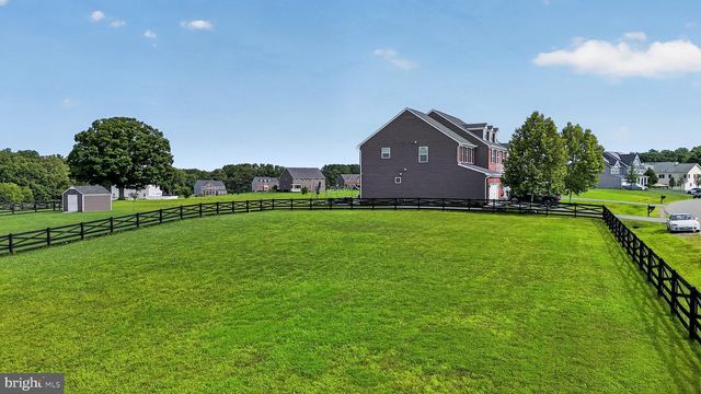 7901 CONTINENTAL CT, Fredericksburg, VA 22407