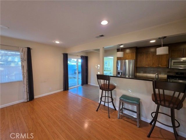 7457 Wish, Los Angeles, CA 91406