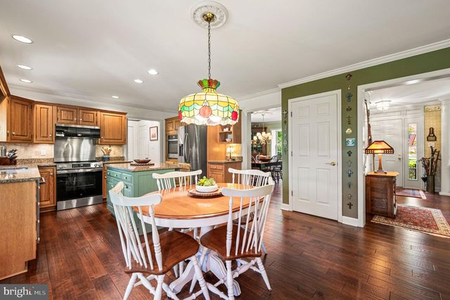 44 RED OAK DR, West Brandywine, PA 19320