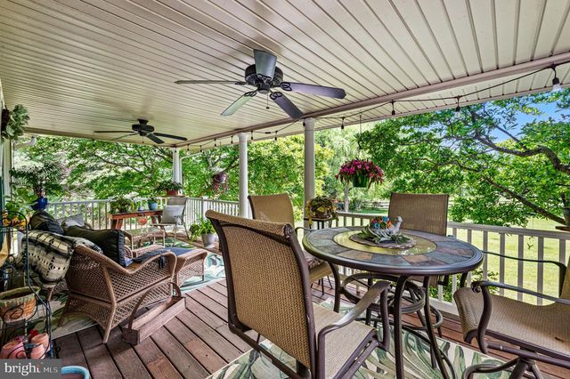 44 RED OAK DR, West Brandywine, PA 19320