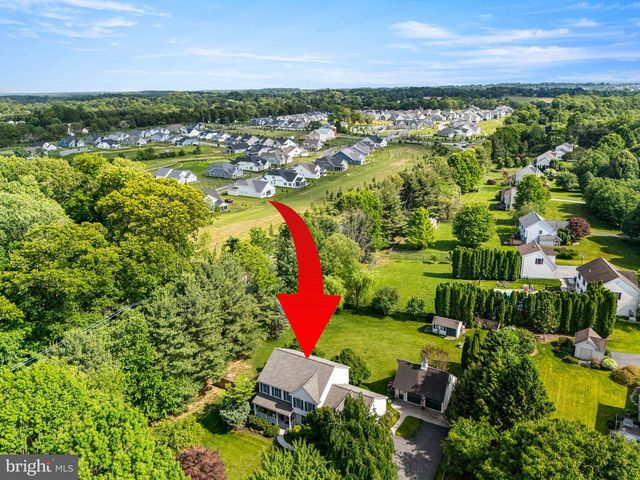 44 RED OAK DR, West Brandywine, PA 19320