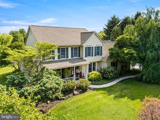 44 RED OAK DR, West Brandywine, PA 19320