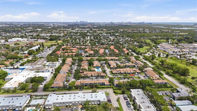 1512 N 15th Terrace, Hollywood, FL 33020