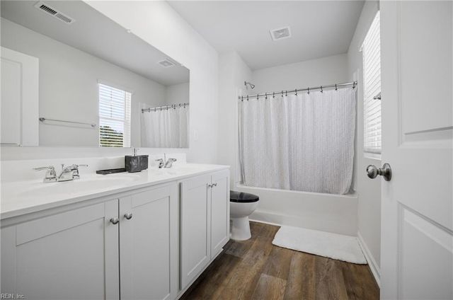 136 River Landing CRES, Franklin, VA 23851