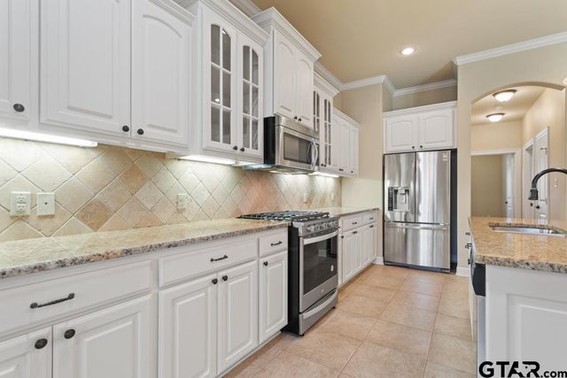 5706 Berkeley Dr, Tyler, TX 75707