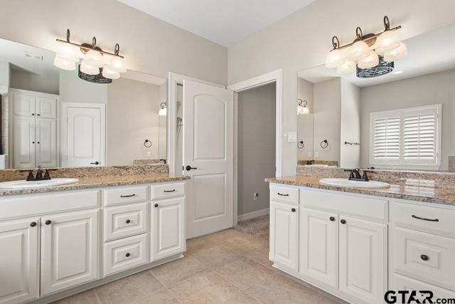 5706 Berkeley Dr, Tyler, TX 75707