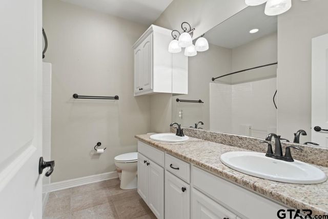 5706 Berkeley Dr, Tyler, TX 75707