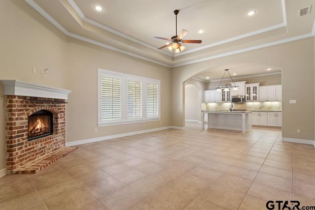 5706 Berkeley Dr, Tyler, TX 75707