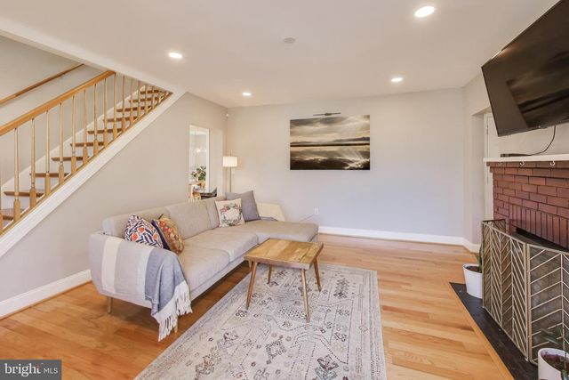 3913 OGLETHORPE ST, Hyattsville, MD 20782